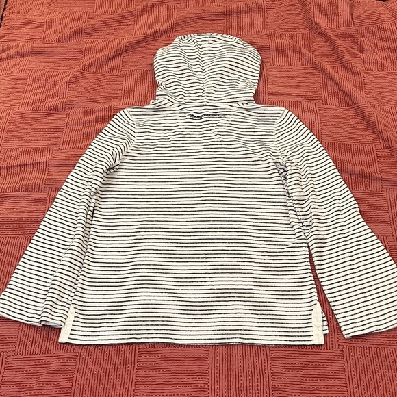 Tommy Bahama women’s small terry cloth white  Hoodie with blue stripes - Picture 9 of 12